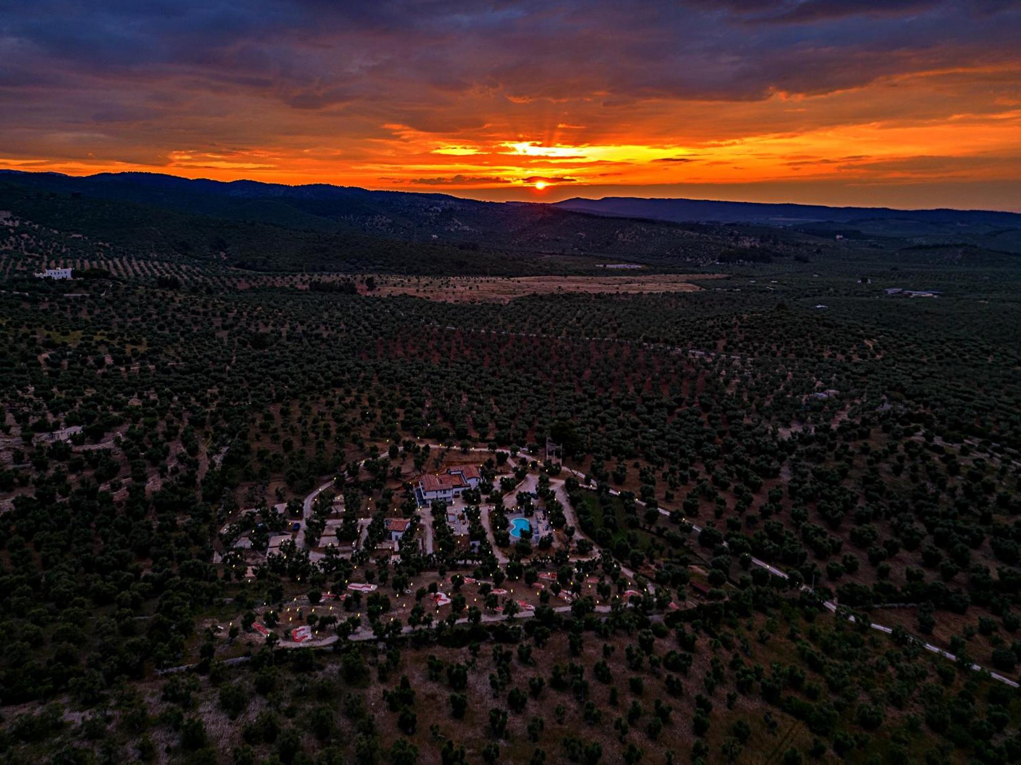 Agricampeggio - Solo Piazzole Vuote - Agriturismo Passione Natura Весте Екстериор снимка